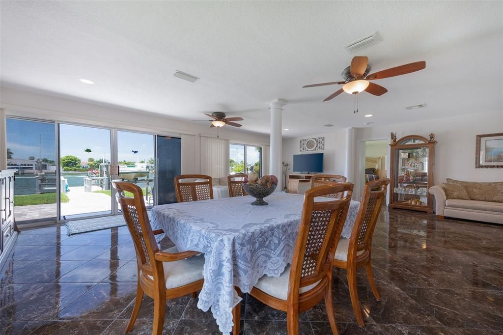 Recently Sold: $1,065,000 (3 beds, 2 baths, 1788 Square Feet)