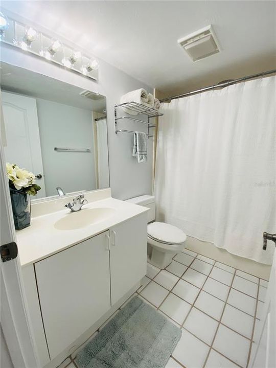 最近租的: $2,000 (2 贝兹, 2 浴室, 1554 平方英尺)