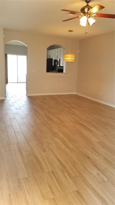 Recently Rented: $1,500 (2 beds, 2 baths, 1240 Square Feet)