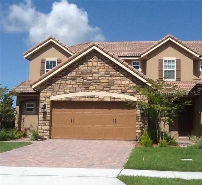Recently Rented: $2,500 (4 beds, 3 baths, 2136 Square Feet)
