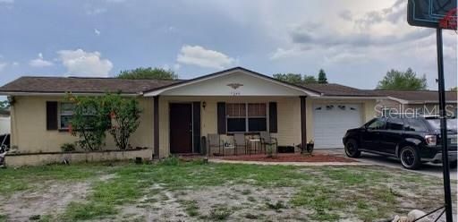 Recently Sold: $100,000 (2 beds, 1 baths, 980 Square Feet)