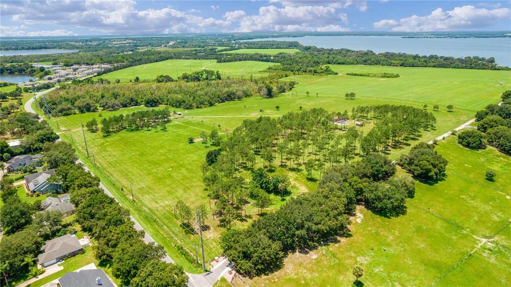 最近售出: $1,950,000 (33.47 acres)