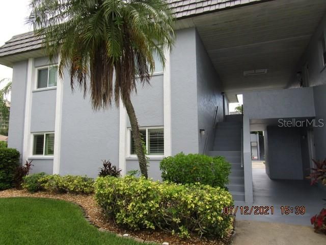 Recently Sold: $199,900 (2 beds, 2 baths, 1032 Square Feet)