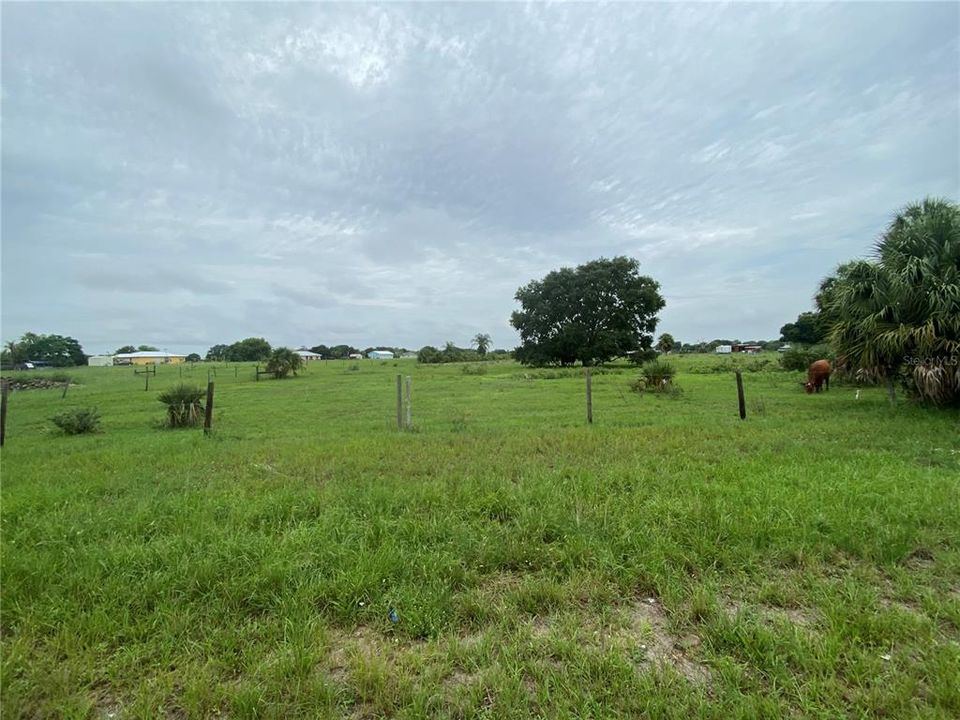 Vendido Recientemente: $85,000 (5.26 acres)