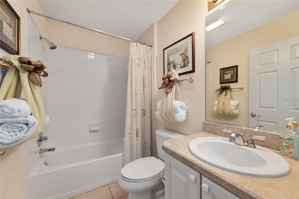 最近售出: $324,900 (3 贝兹, 2 浴室, 1392 平方英尺)
