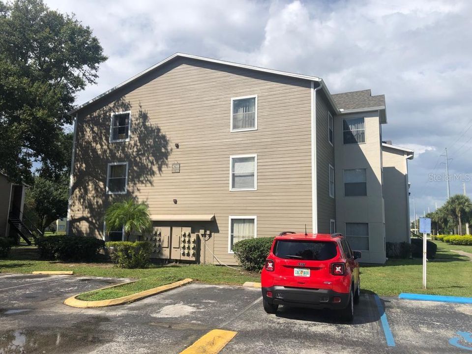 Recently Sold: $110,000 (2 beds, 2 baths, 1020 Square Feet)