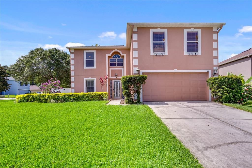 Recently Sold: $400,000 (4 beds, 2 baths, 2882 Square Feet)