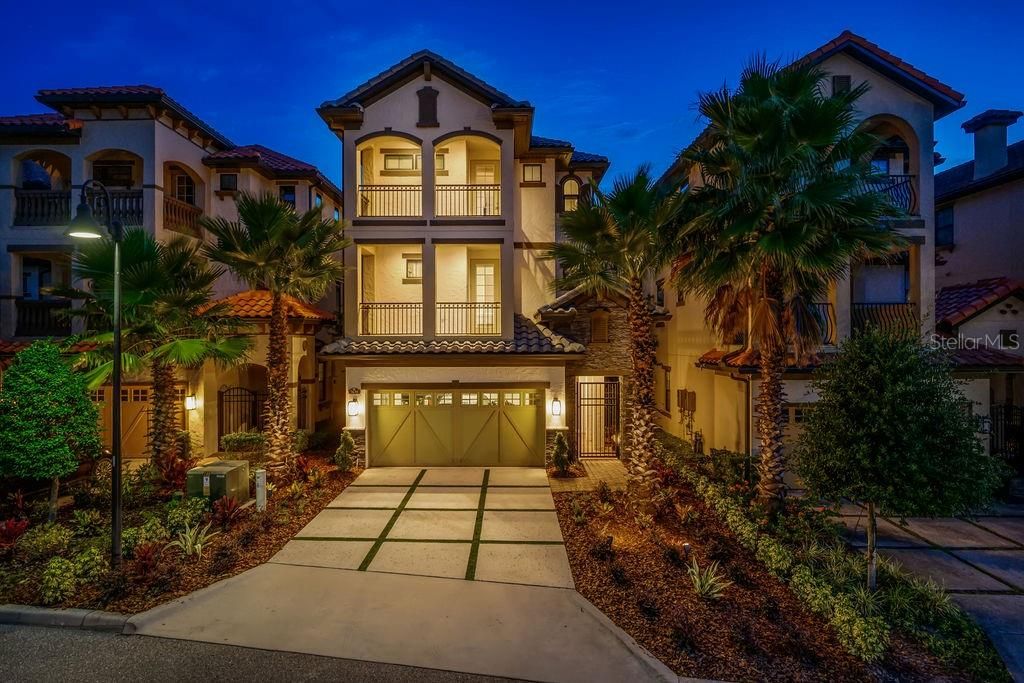 Recently Sold: $1,235,000 (4 beds, 4 baths, 4198 Square Feet)