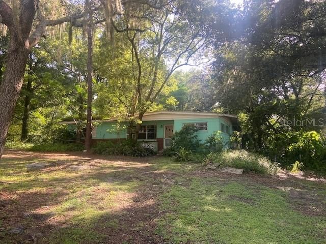 Recently Sold: $109,900 (2 beds, 1 baths, 836 Square Feet)