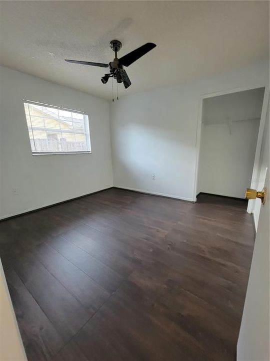Recently Sold: $350,000 (3 beds, 2 baths, 1526 Square Feet)