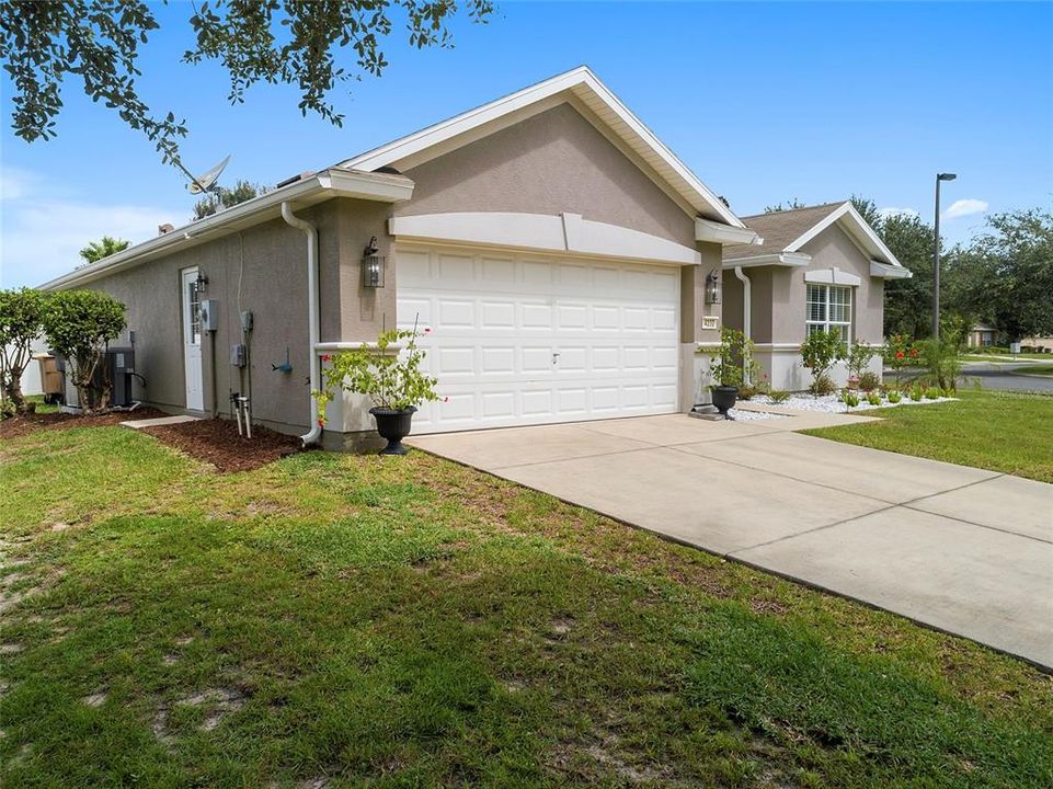 Recently Sold: $274,900 (3 beds, 2 baths, 1714 Square Feet)