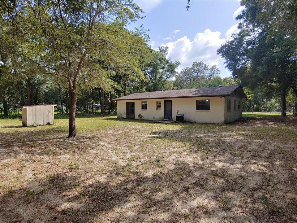 Recently Sold: $90,000 (2 beds, 1 baths, 1008 Square Feet)