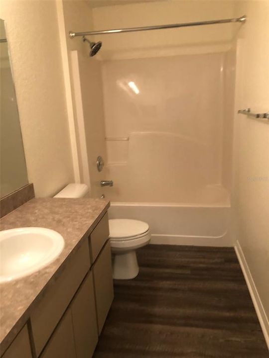 Recently Rented: $975 (1 beds, 1 baths, 875 Square Feet)