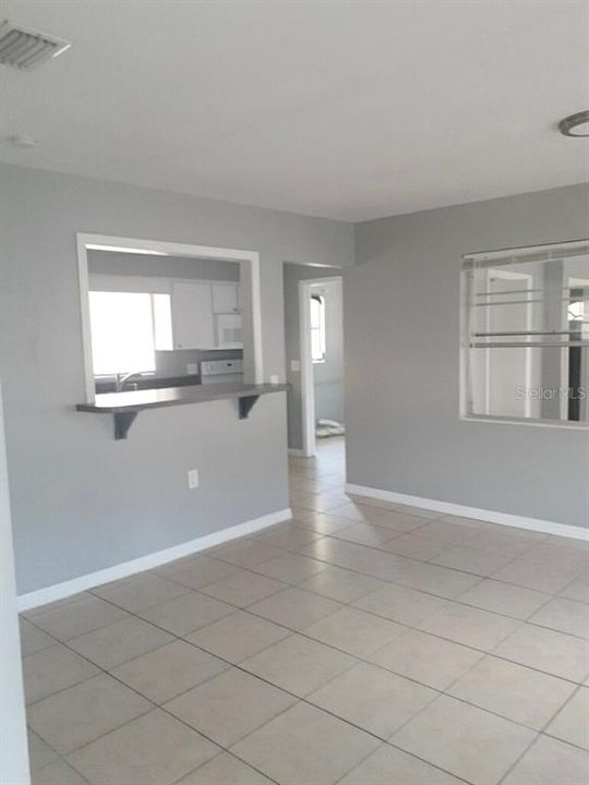 Recently Rented: $1,000 (2 beds, 1 baths, 1232 Square Feet)