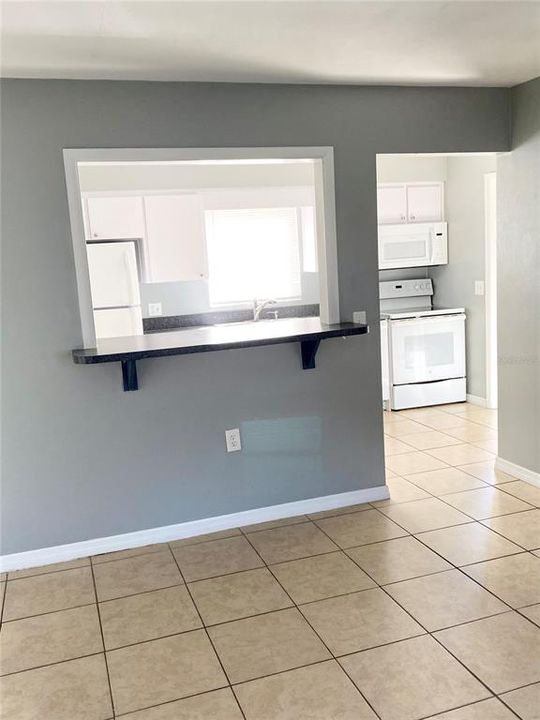 Recently Rented: $1,000 (2 beds, 1 baths, 1232 Square Feet)