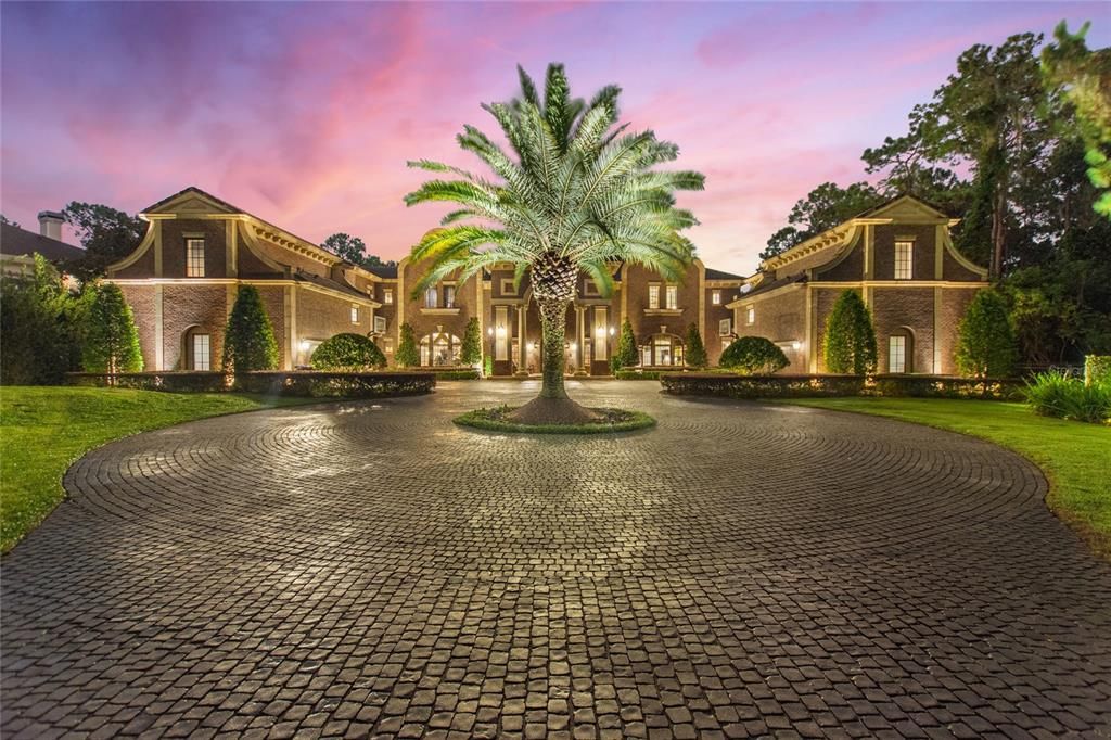 Recently Sold: $12,950,000 (9 beds, 10 baths, 11565 Square Feet)