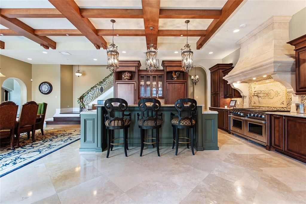 Recently Sold: $12,950,000 (9 beds, 10 baths, 11565 Square Feet)