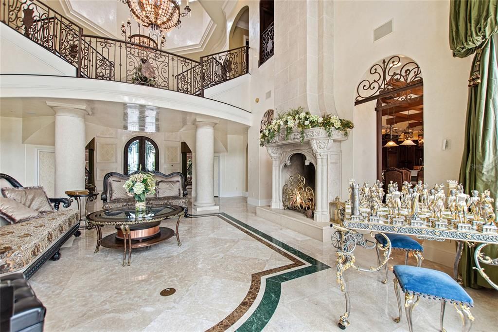 Recently Sold: $12,950,000 (9 beds, 10 baths, 11565 Square Feet)