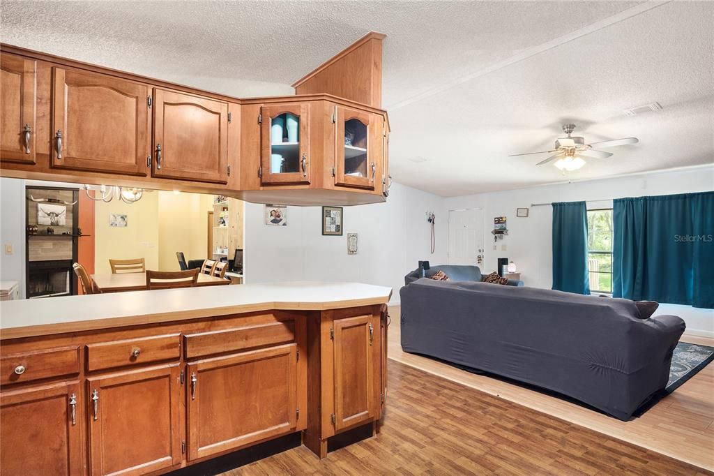 Recently Sold: $169,800 (3 beds, 2 baths, 1782 Square Feet)