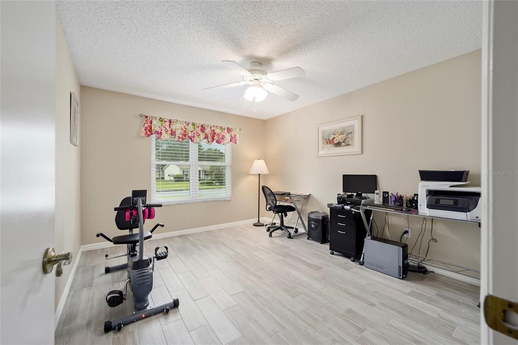 Recently Sold: $299,000 (3 beds, 2 baths, 1632 Square Feet)