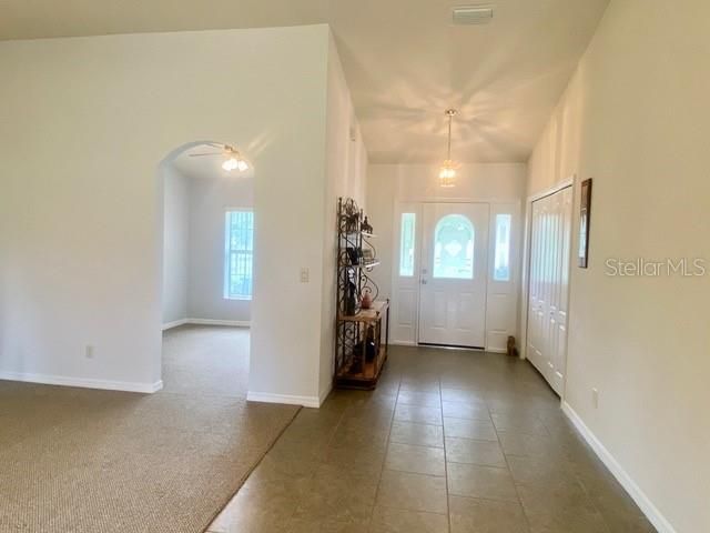 Recently Sold: $779,000 (3 beds, 2 baths, 2001 Square Feet)