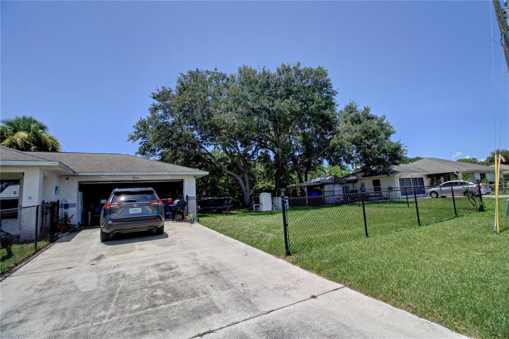 Recently Sold: $199,000 (3 beds, 2 baths, 1281 Square Feet)