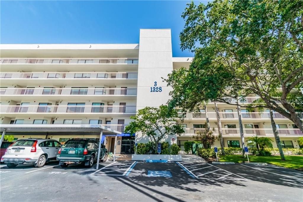 Recently Sold: $285,000 (2 beds, 2 baths, 1115 Square Feet)