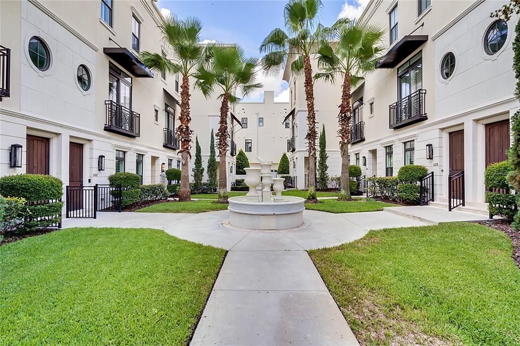 Recently Sold: $769,000 (3 beds, 3 baths, 2109 Square Feet)