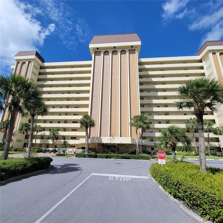 Недавно продано: $263,000 (2 спален, 2 ванн, 1060 Квадратных фут)