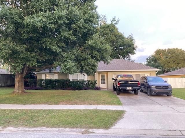Recently Sold: $260,000 (3 beds, 2 baths, 1314 Square Feet)