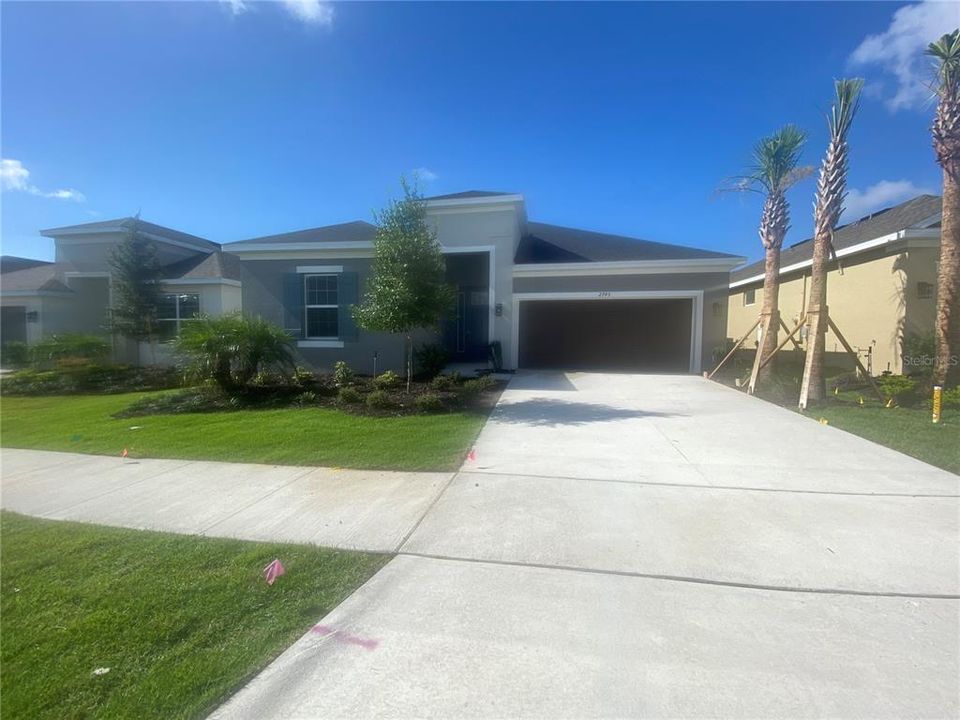 Recently Sold: $415,117 (4 beds, 3 baths, 2399 Square Feet)