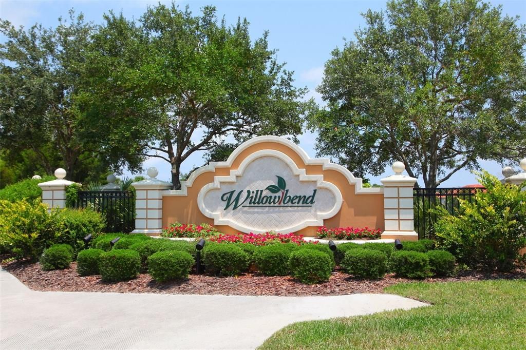 Recently Sold: $535,000 (3 beds, 3 baths, 2077 Square Feet)