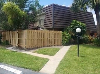 Vendido Recientemente: $155,900 (2 camas, 1 baños, 1236 Pies cuadrados)