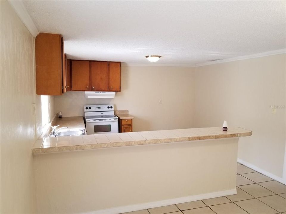 Recently Rented: $1,100 (3 beds, 1 baths, 1008 Square Feet)