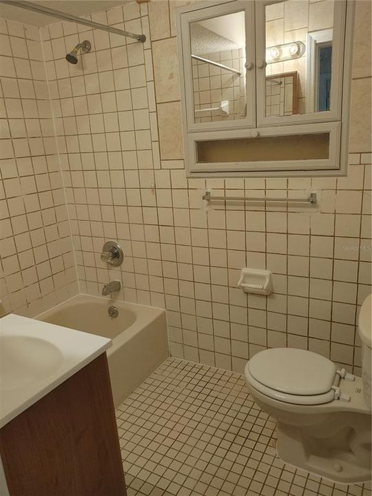 Недавно арендовано: $1,100 (2 спален, 1 ванн, 1250 Квадратных фут)