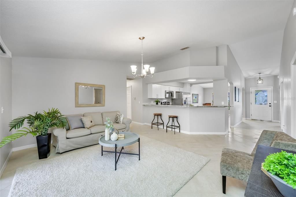 Recently Sold: $300,000 (3 beds, 2 baths, 1709 Square Feet)