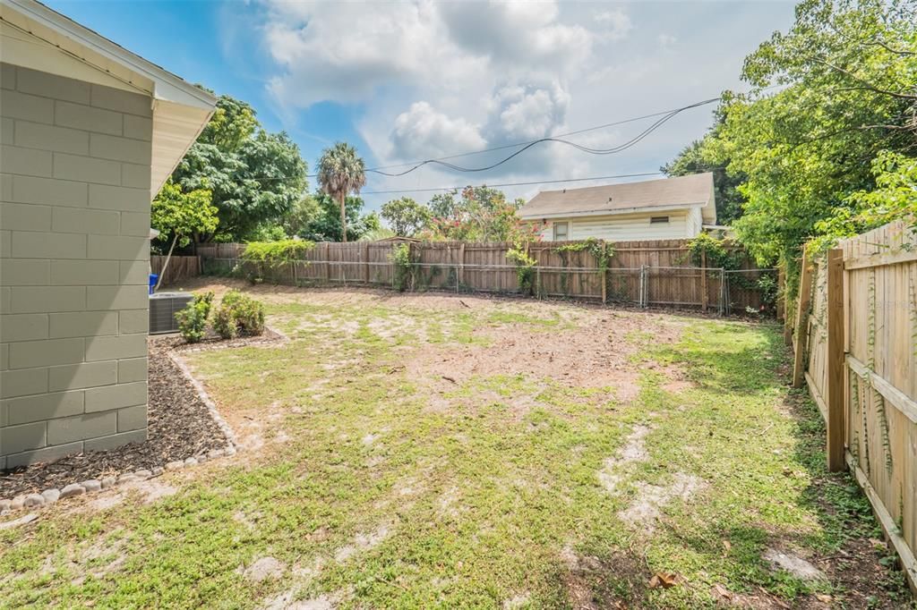 Recently Sold: $197,000 (3 beds, 1 baths, 950 Square Feet)