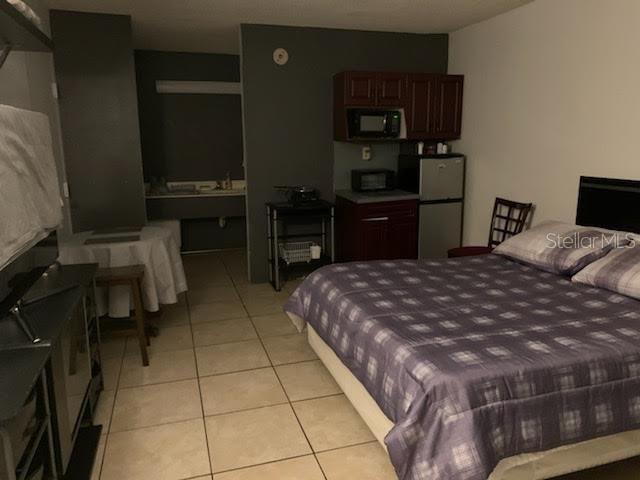 Vendido Recientemente: $32,000 (1 camas, 1 baños, 280 Pies cuadrados)