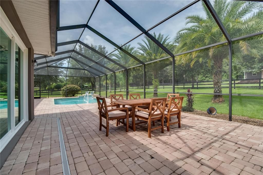 Recently Sold: $795,000 (4 beds, 3 baths, 3309 Square Feet)