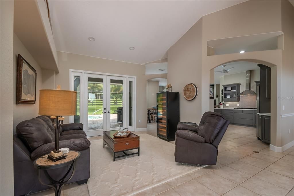 Recently Sold: $795,000 (4 beds, 3 baths, 3309 Square Feet)