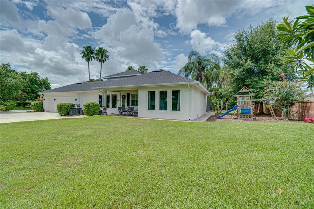 Recently Sold: $750,000 (6 beds, 4 baths, 4398 Square Feet)