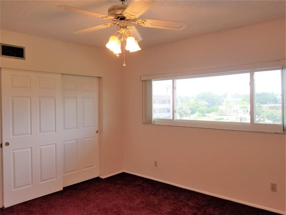 Recently Rented: $1,290 (2 beds, 2 baths, 1400 Square Feet)