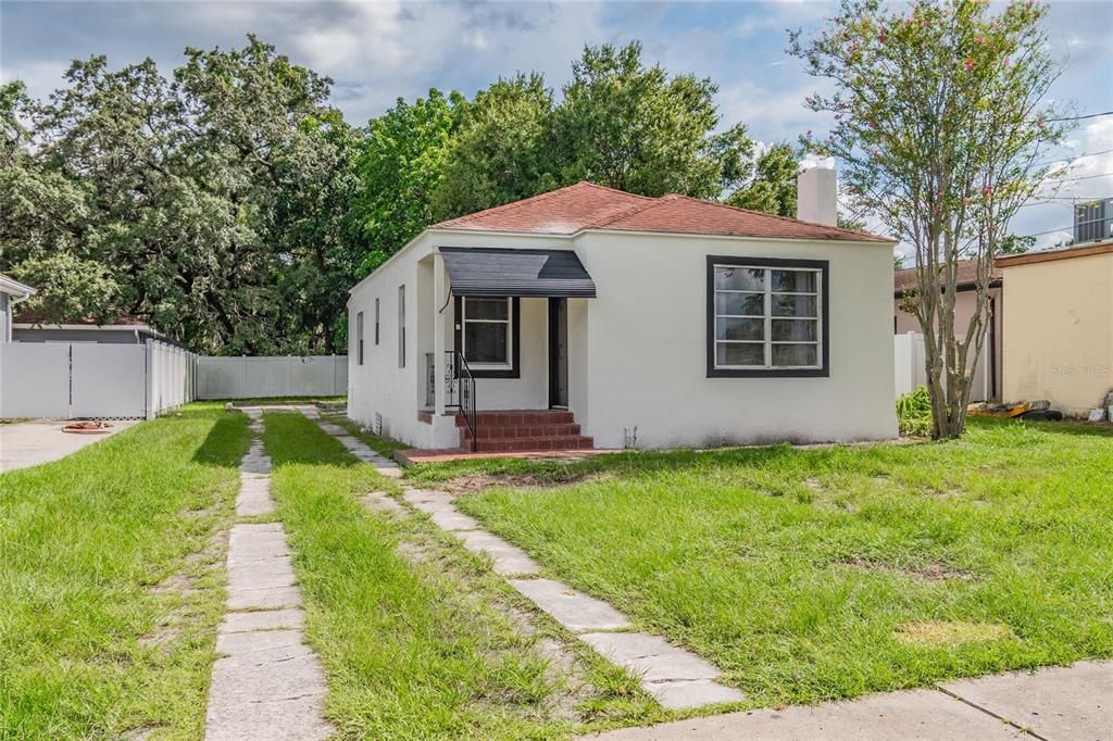 Vendido Recientemente: $290,000 (3 camas, 2 baños, 1251 Pies cuadrados)