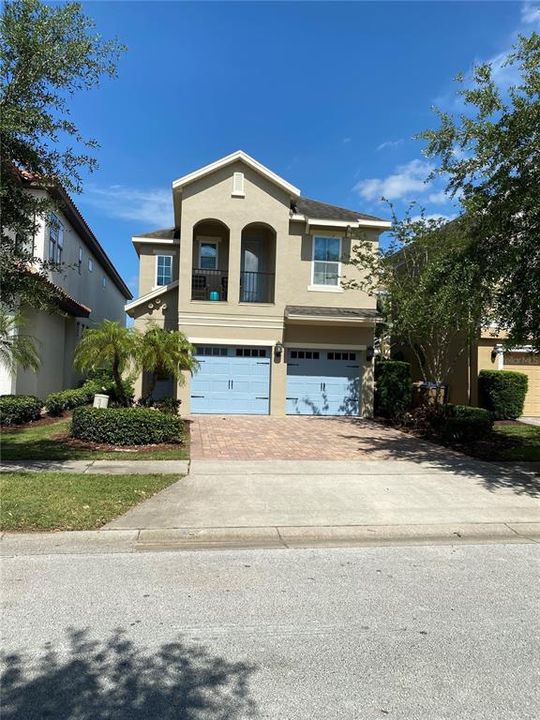 Recently Sold: $725,000 (5 beds, 4 baths, 3150 Square Feet)