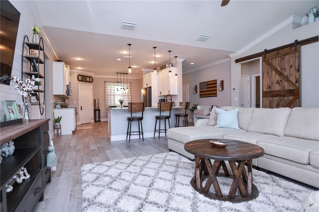 Recently Sold: $615,000 (4 beds, 3 baths, 2621 Square Feet)