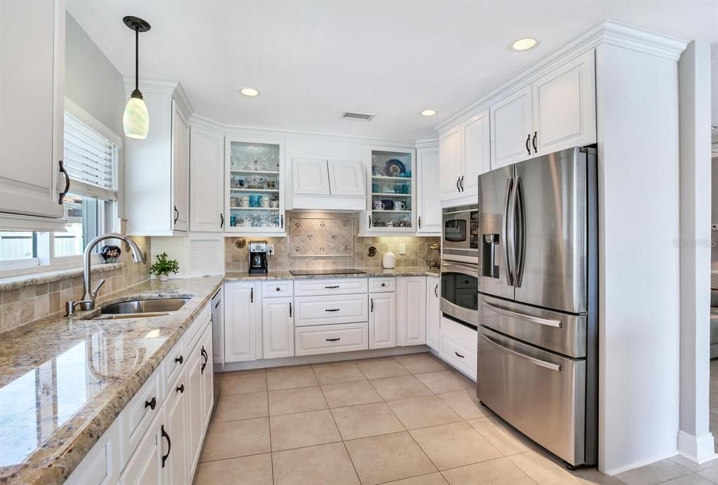 Recently Sold: $1,299,000 (3 beds, 2 baths, 1640 Square Feet)