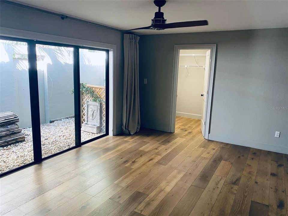 Recently Sold: $1,500,000 (3 beds, 2 baths, 3036 Square Feet)