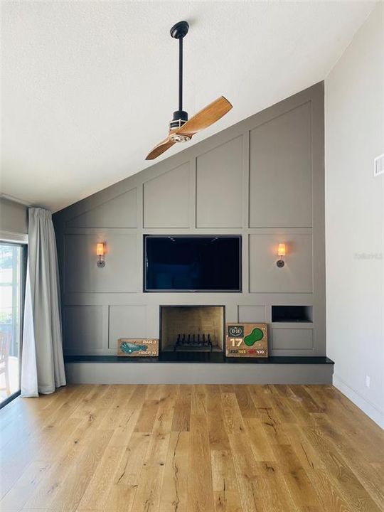 Recently Sold: $1,500,000 (3 beds, 2 baths, 3036 Square Feet)