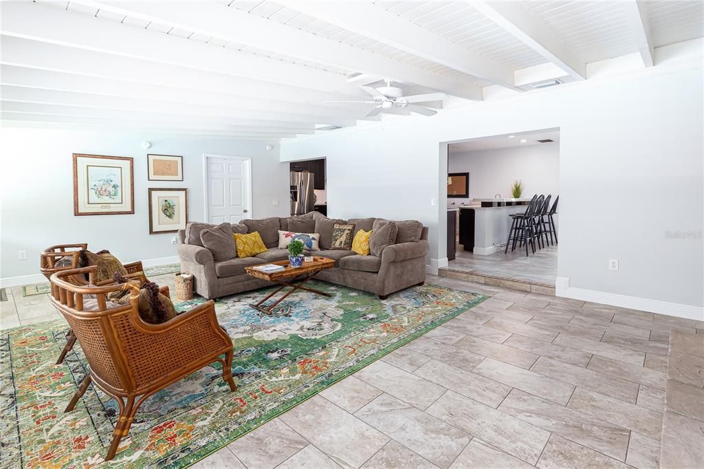 Recently Sold: $715,000 (4 beds, 3 baths, 2931 Square Feet)