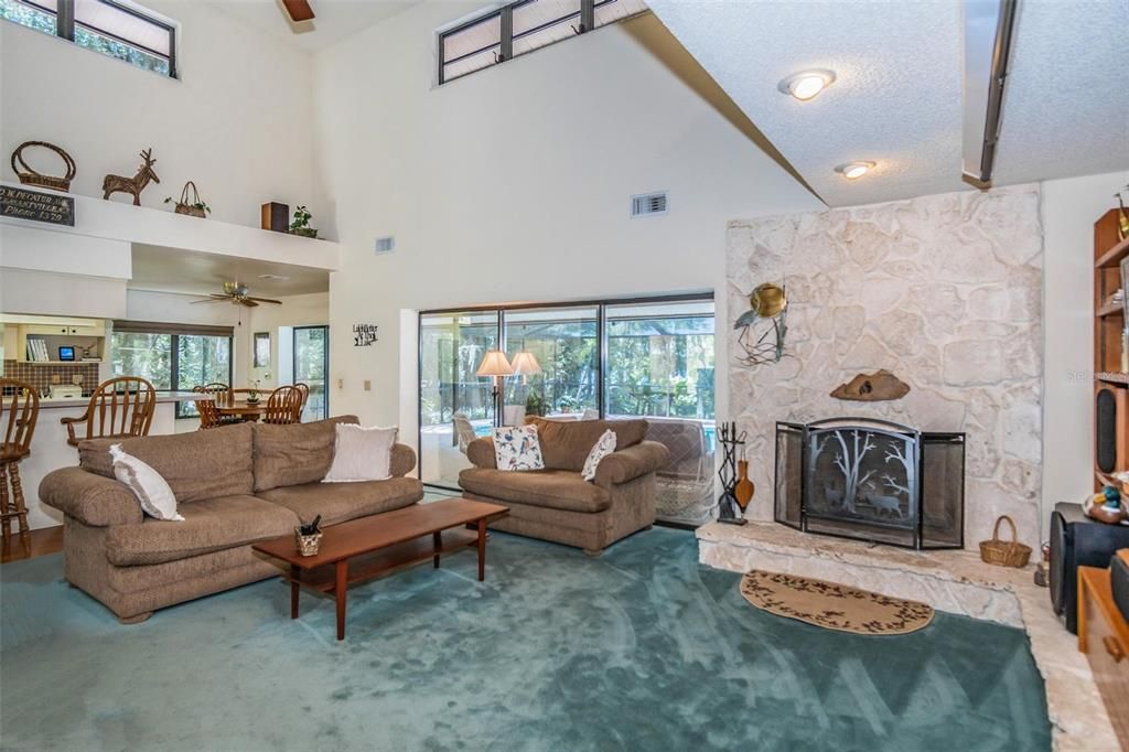 Recently Sold: $825,000 (3 beds, 2 baths, 2478 Square Feet)